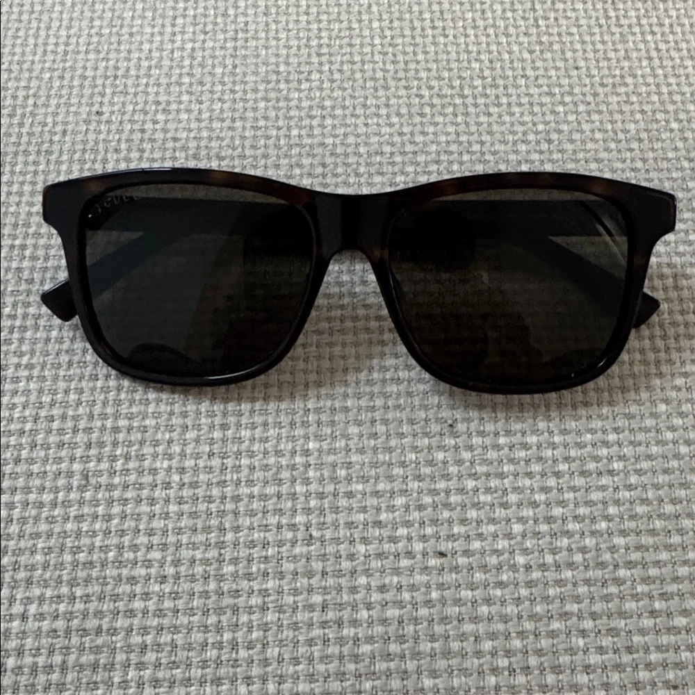 Gucci Black Square Sunglasses